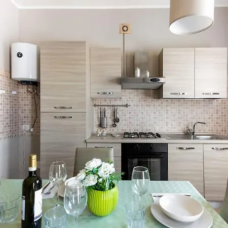 “casa Moderna Con Parcheggio Privato” Appartement