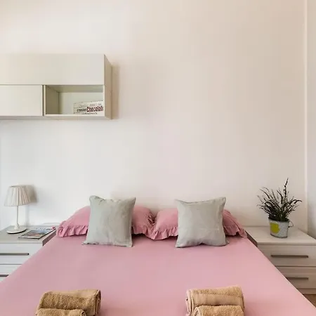 “casa Moderna Con Parcheggio Privato” * Imola